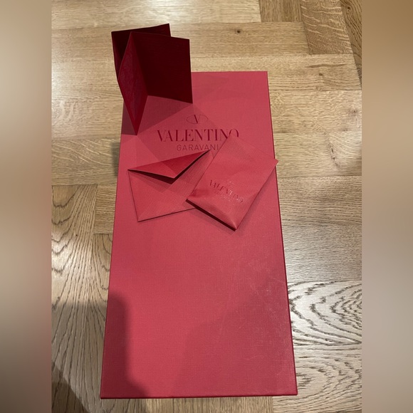 Valentino Rockstud Flats (In tonal Poudre) - Picture 5 of 6